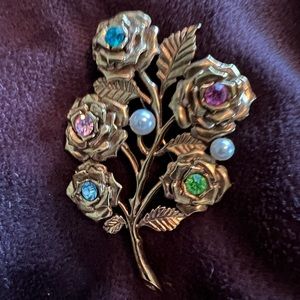 Vintage Floral Pin
